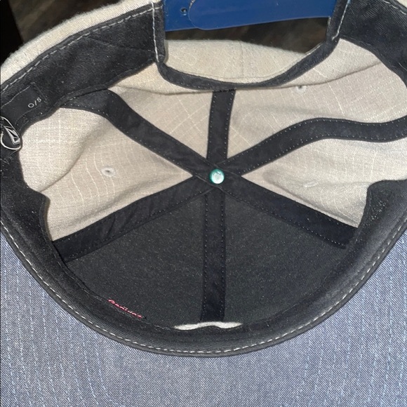 Volcom Blue and Gray Snapback Hat with Logo - Picture 3 of 7